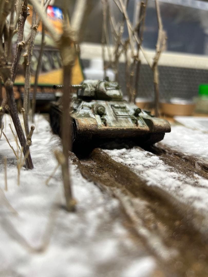 タミヤ1/48 T-34/76 ソ連戦車 ジオラマ仕立て