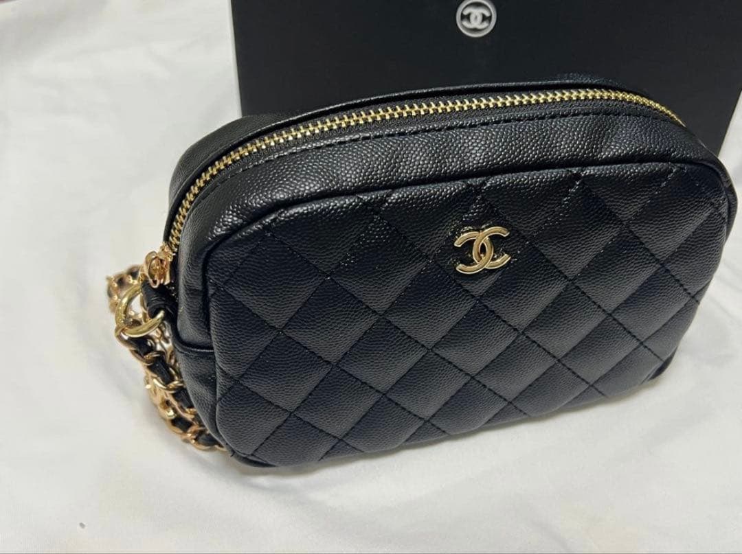CHANEL ショルダーバック