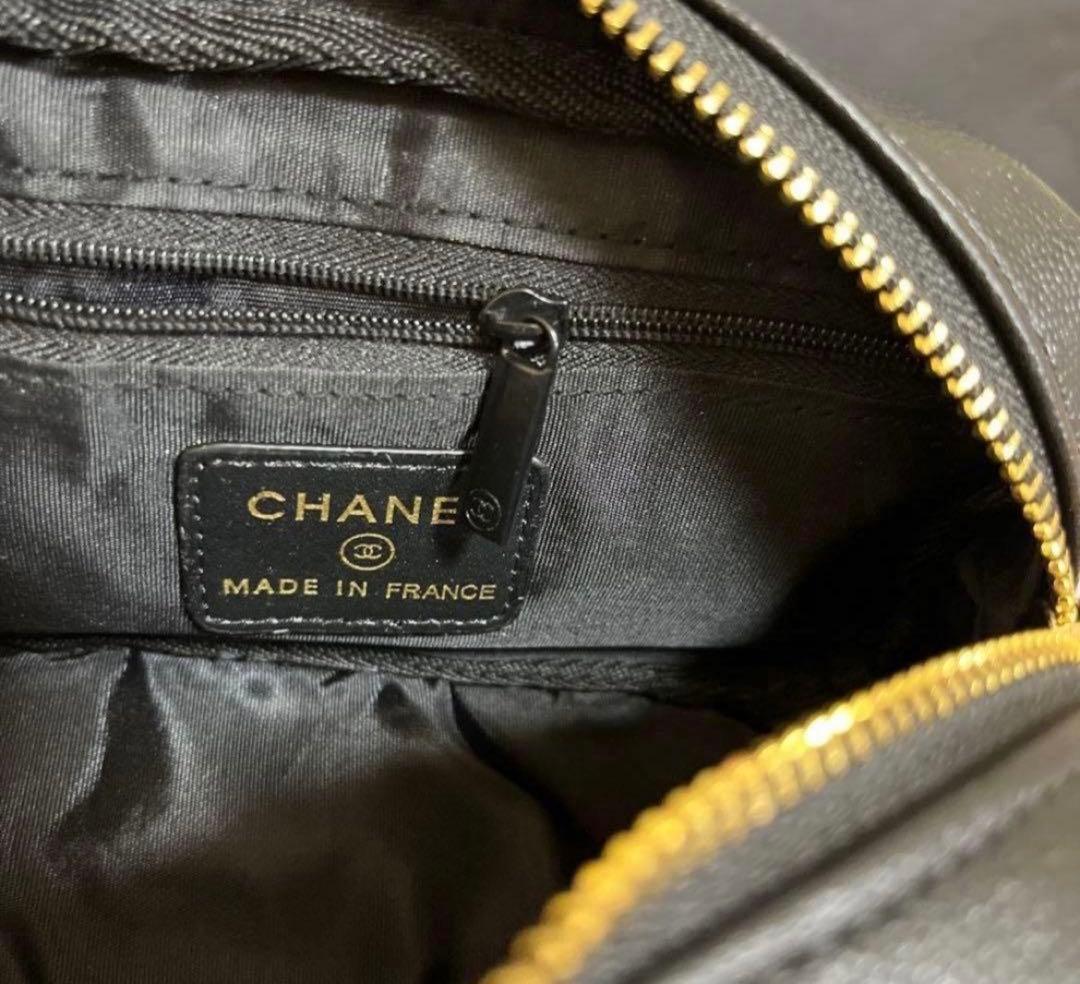 CHANEL ショルダーバック