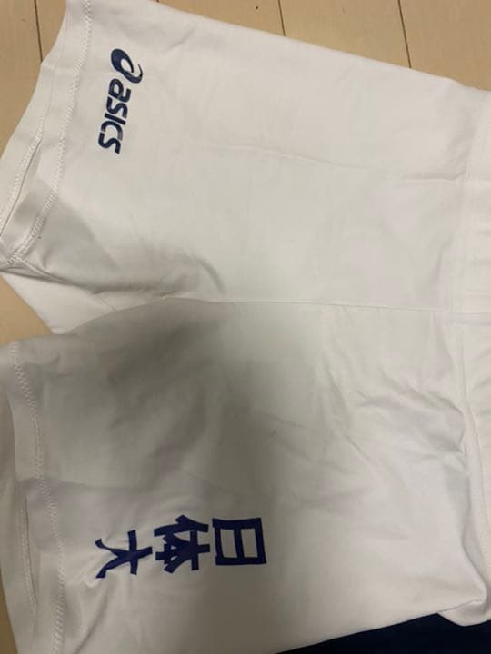 日体大　スパッツ