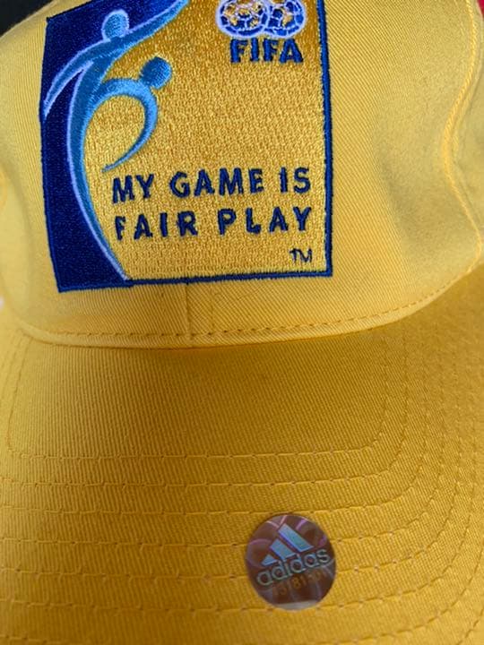 入手困難FIFAキャップ MY GAME IS FAIR PLAY 未使用タグ付