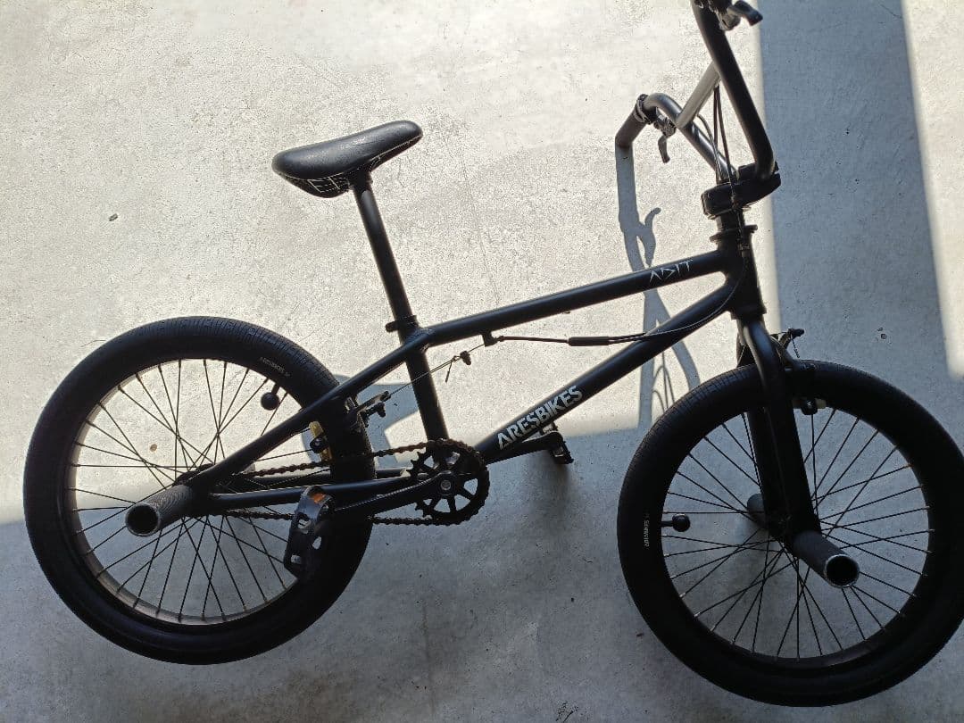 ARESBIKE　18インチ