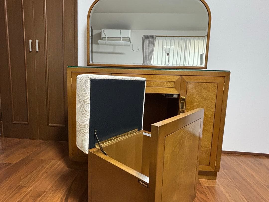 ⭐︎美品！早い者勝ち⭐︎ カリモク　ドレッサー
