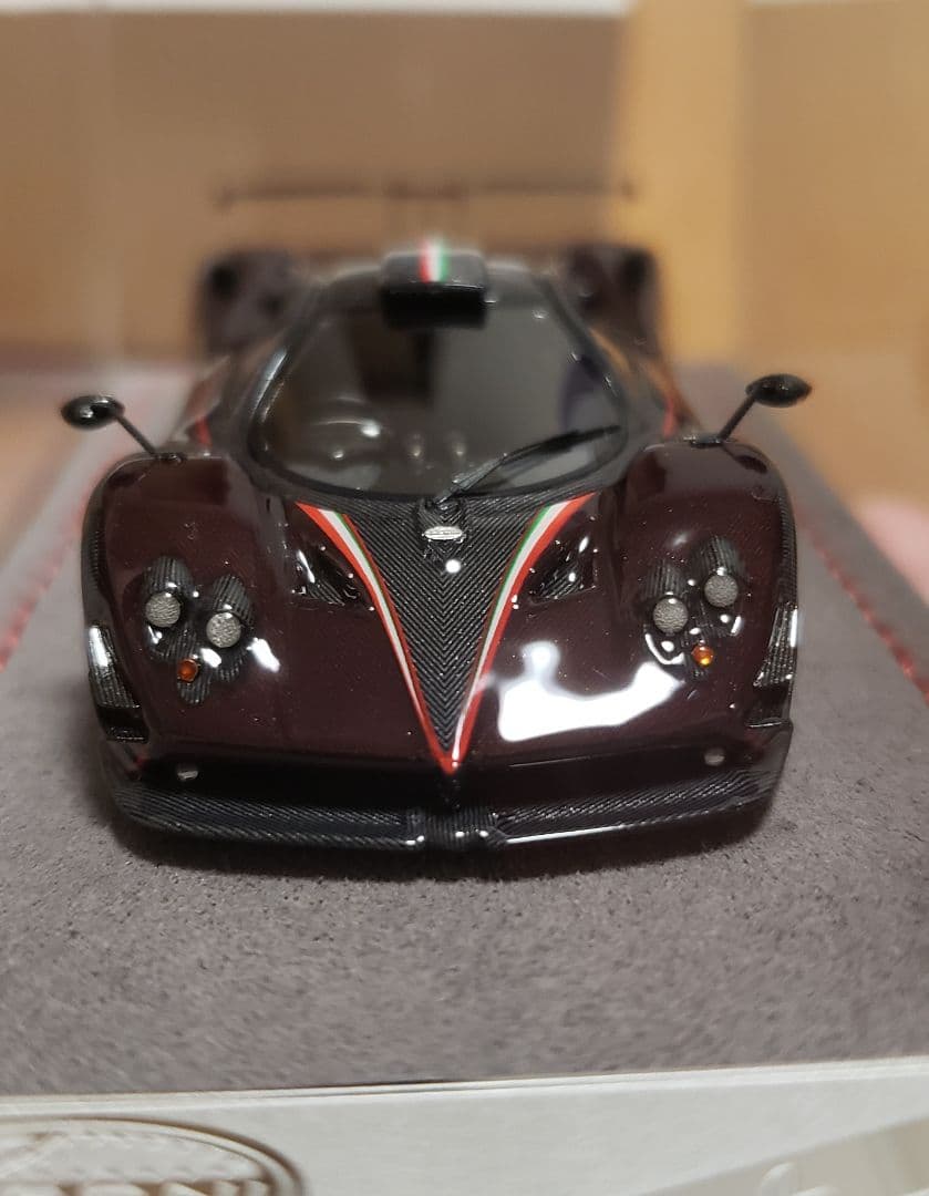 SAKURA 1/64　パガーニ ゾンダ 760SH ファンタズマ エボ