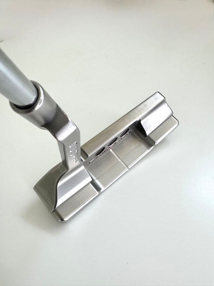 スコッティ キャメロン　ニューポート2 パイレーツカスタム　RH 33in