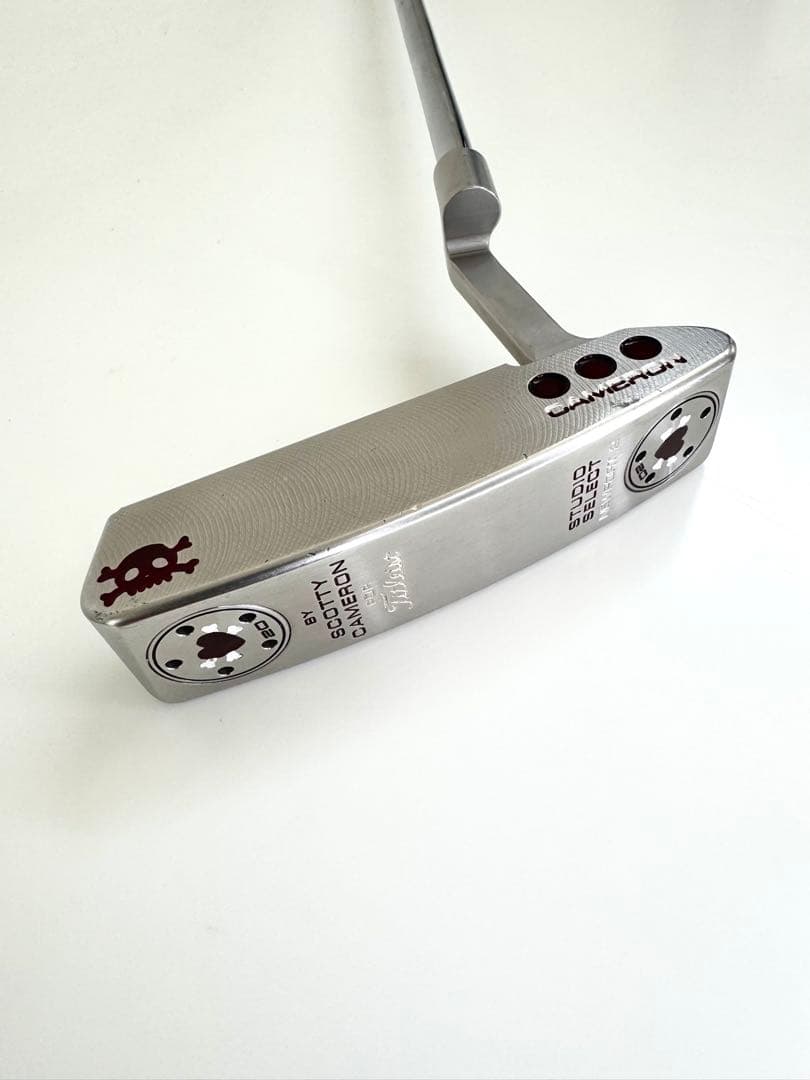 スコッティ キャメロン　ニューポート2 パイレーツカスタム　RH 33in