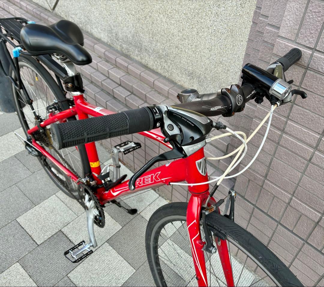 TREK トレック　7.3FX クロスバイク　自転車　東京