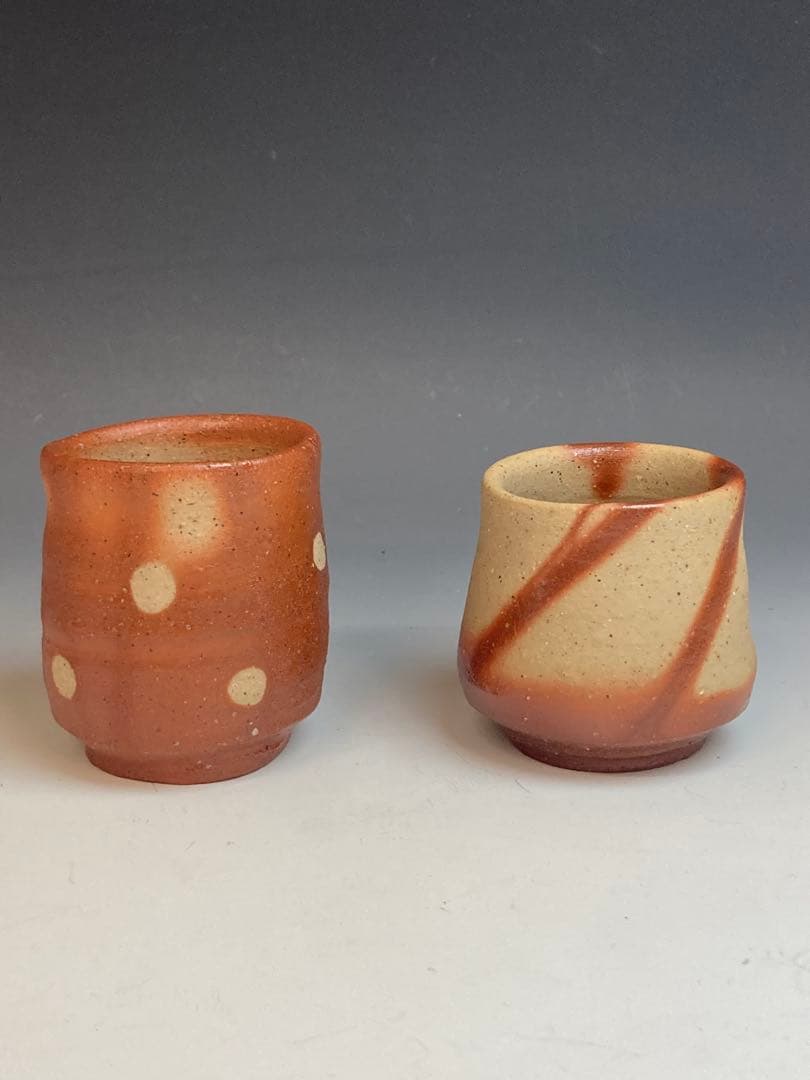 高力芳照 作 備前火襷酒呑 備前火襷水玉酒呑 共箱 酒器 酒盃 ぐい呑