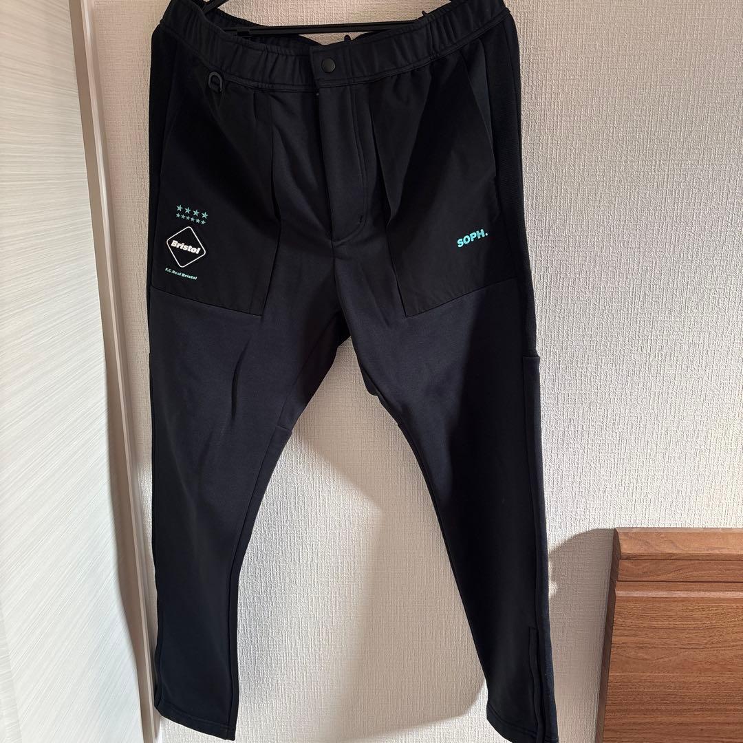 Bristol F.C.R.B. ブラックスウェット