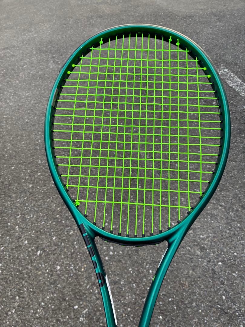 Wilson Blade V9 100 グリップ2