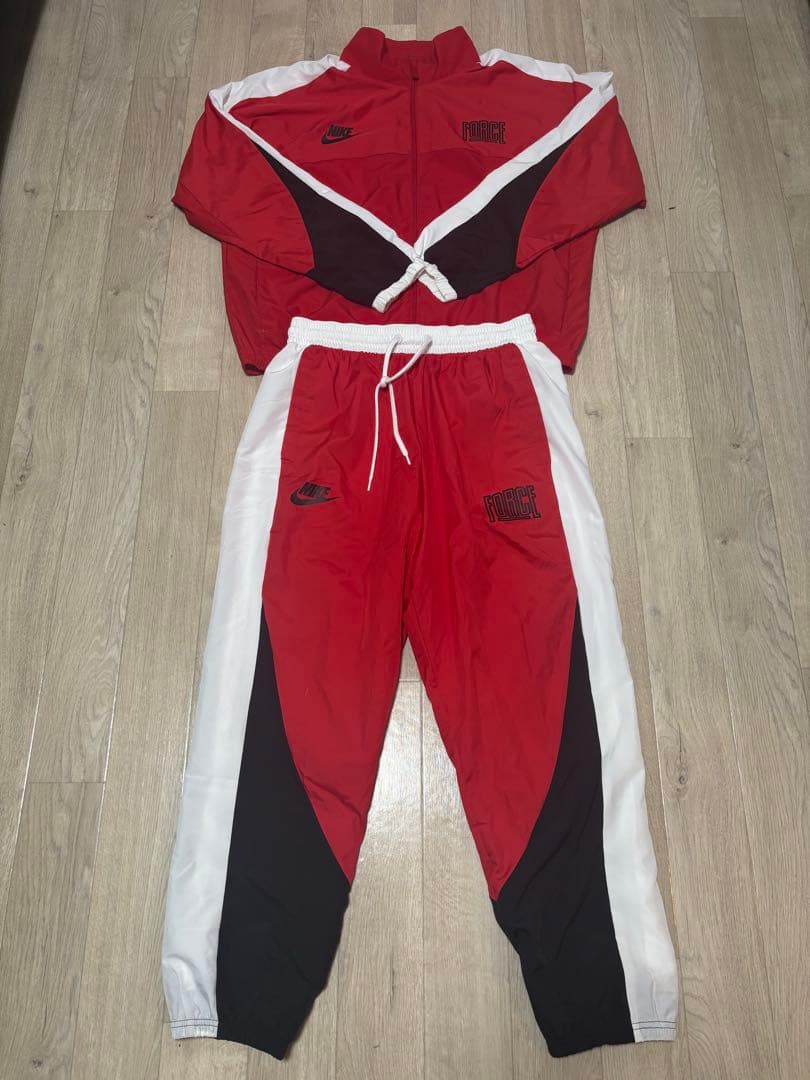 ナイキ NIKE ブルゾン ジャージ ブランドロゴ 上下セットL