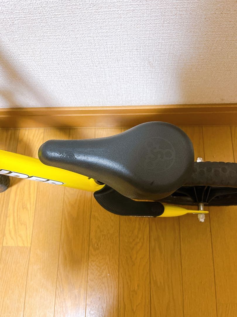【美品】新型 STRIDER ストライダー スポーツ SPORTS イエロー
