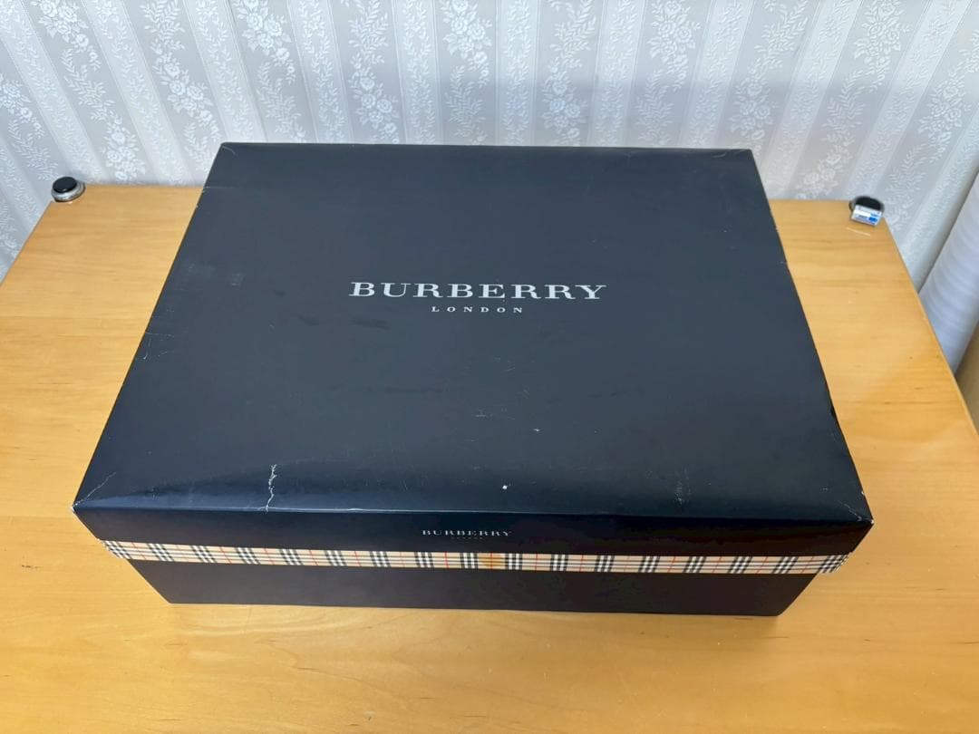 新品　Burberry　バーバリー　高級シール織　綿毛布