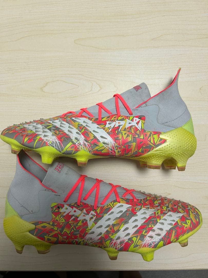 adidas プレデターフリーク.1 FG