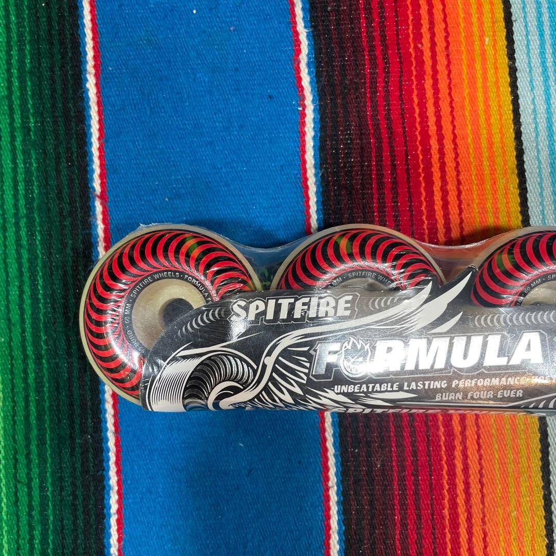 スケートボード SPITFIRE FORMULA FOUR 99DURO 60mm