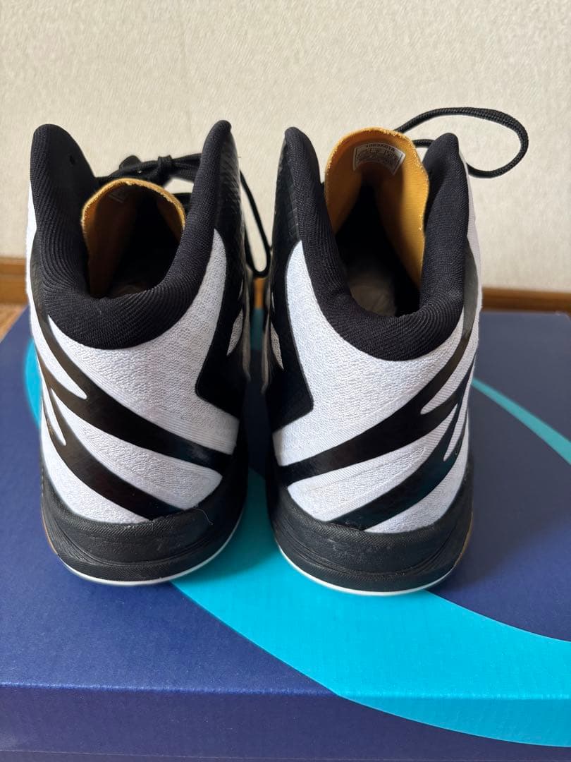 asics バレーボールシューズ 27.0㎝