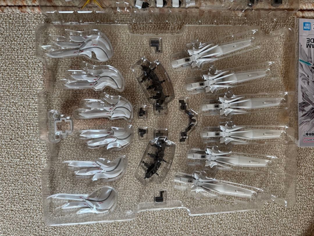 メタルコンポジット　ガンダム　スノーホワイト