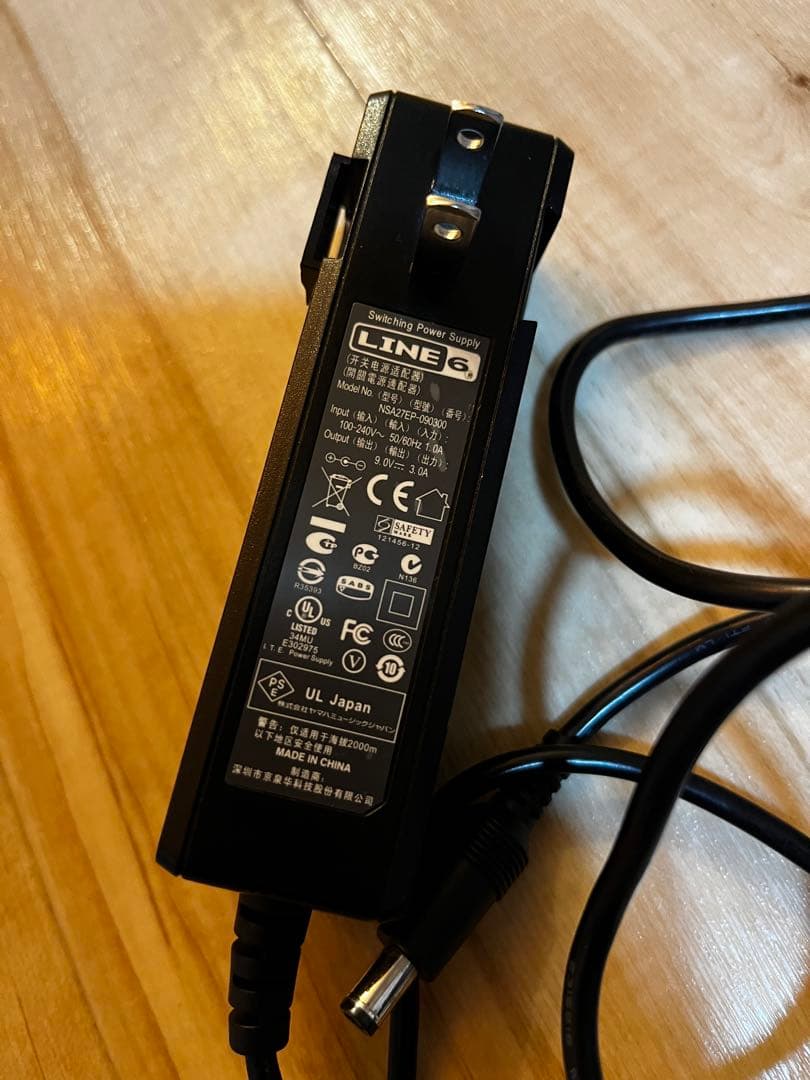 LINE 6 純正電源アダプター 9V 3A NSA27EP-090300