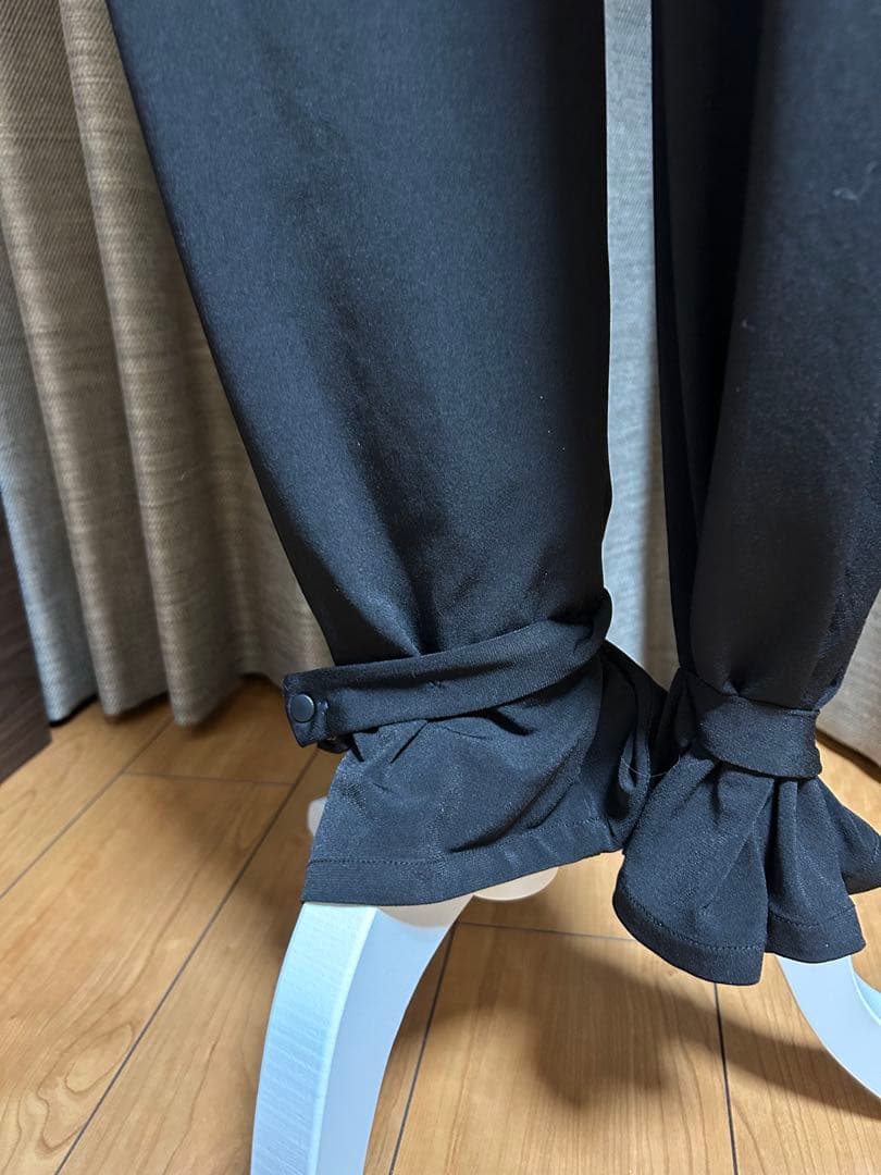 【美品】社交ダンス　練習用スラックス　白樺ドレス　黒　裾止めあり　S-M