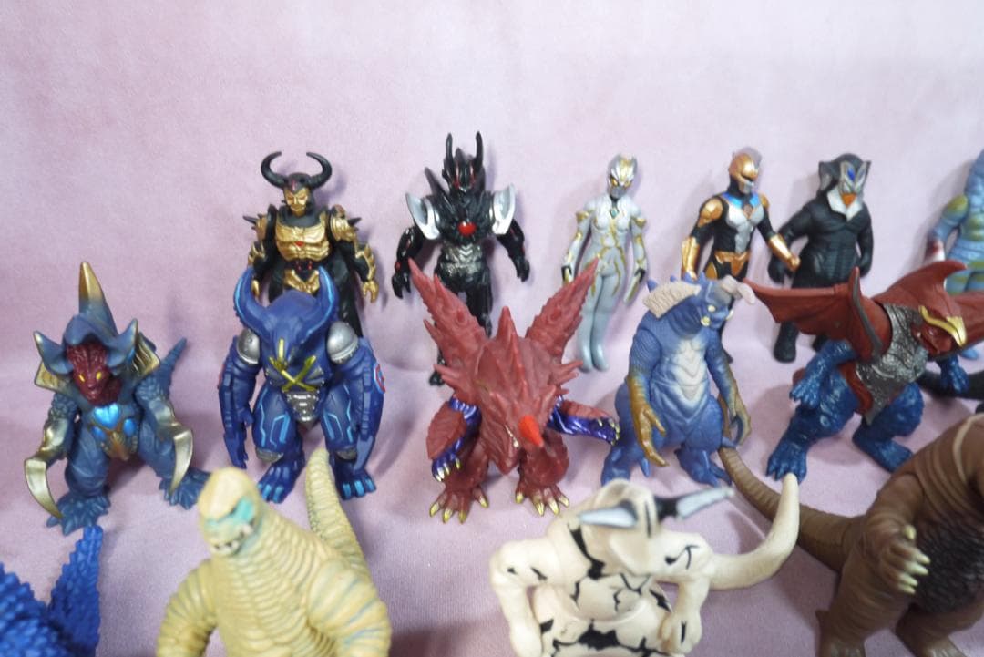 ウルトラ怪獣シリーズ500　怪獣ソフビ　59体