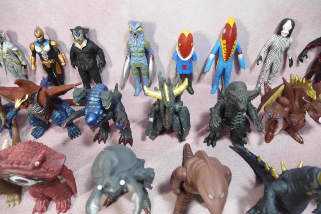 ウルトラ怪獣シリーズ500　怪獣ソフビ　59体