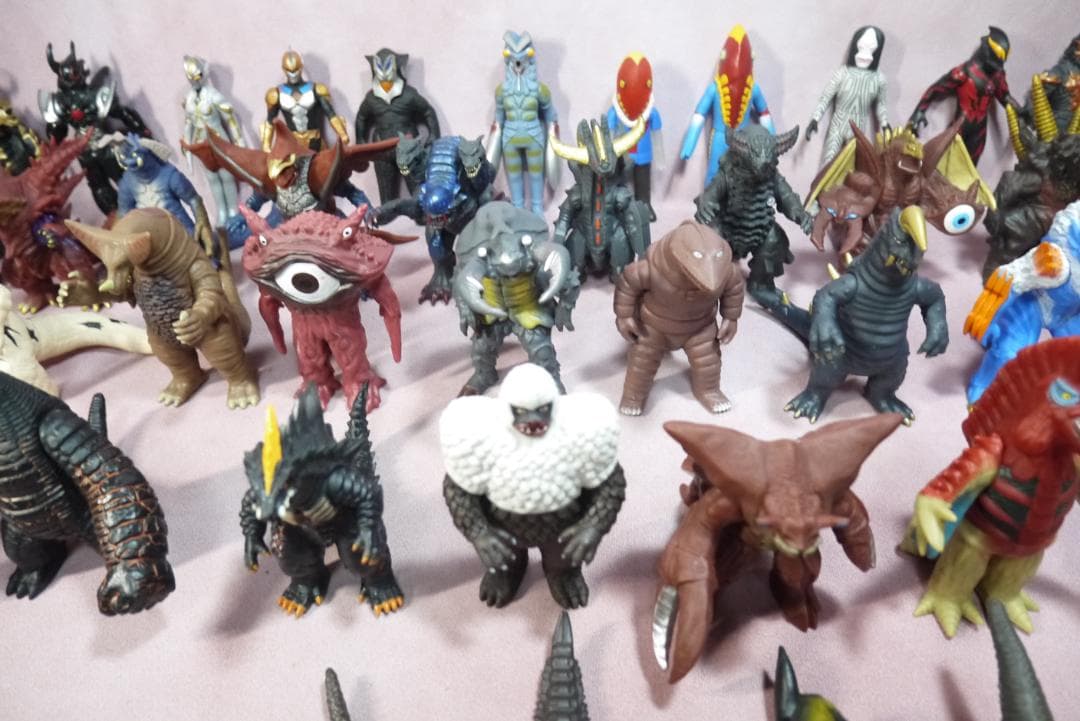 ウルトラ怪獣シリーズ500　怪獣ソフビ　59体