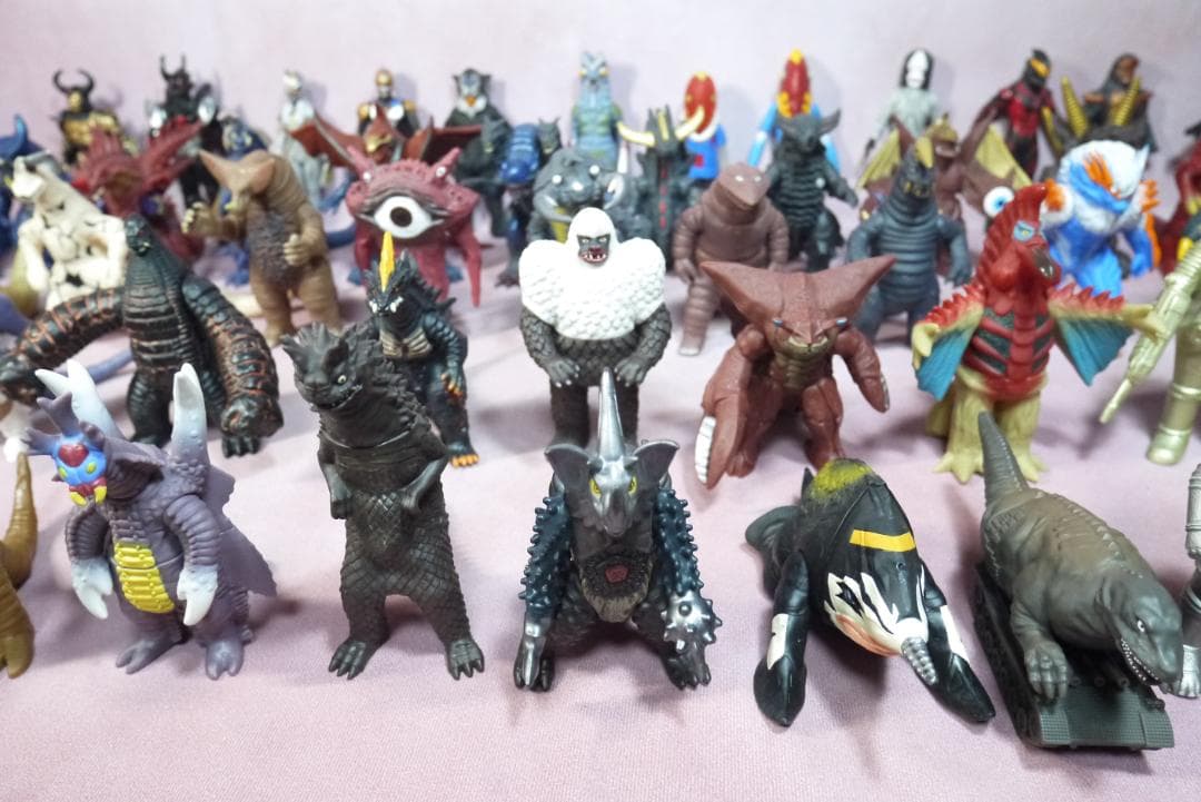 ウルトラ怪獣シリーズ500　怪獣ソフビ　59体