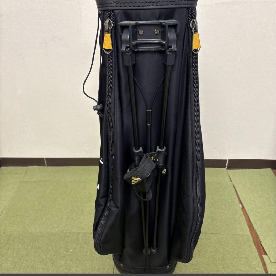 C142 adidas軽量スタンドキャディーバック