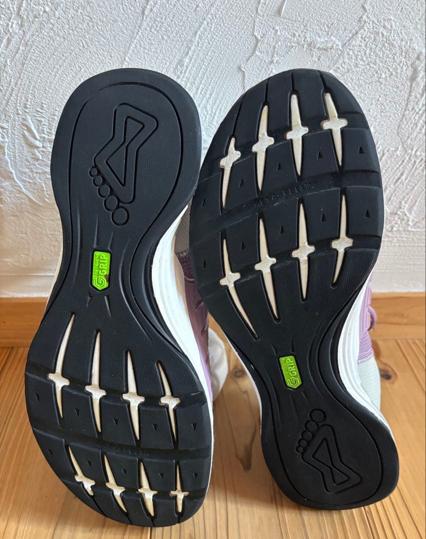 INOV-8 F-LITE G 300 inov8 イノヴェイト　トレーニング