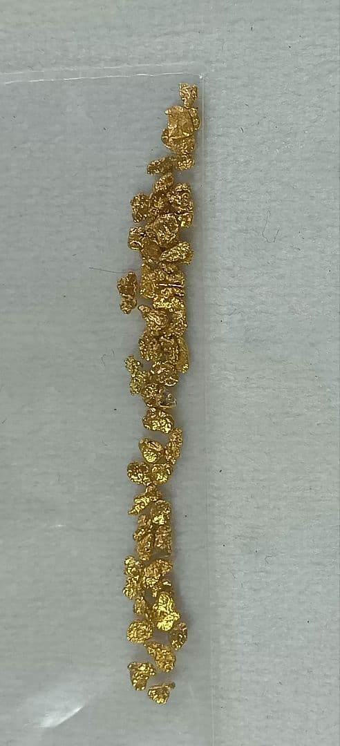 砂金　金　0.8g K21.6 GOLD