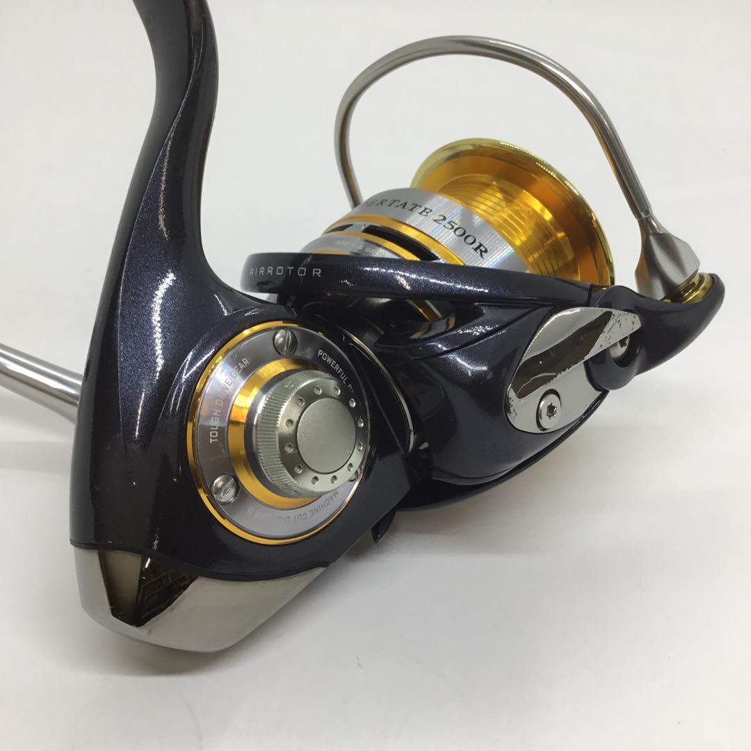 ダイワ　セルテート2500R(中古品)スピニングリール