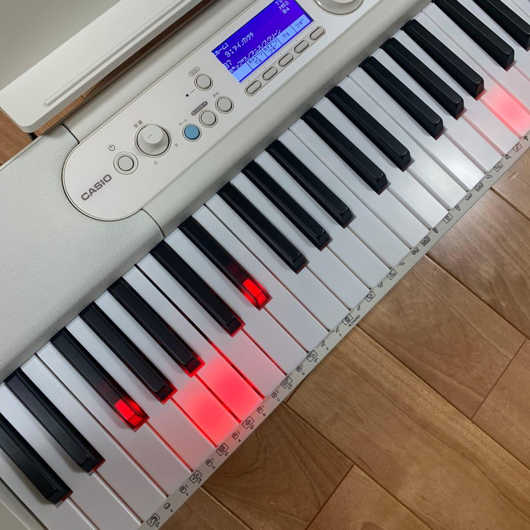極美品★CASIO Casiotone 光ナビゲーション23年製　LK-520