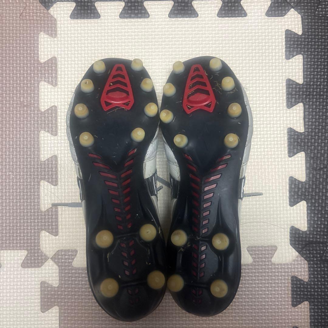 Mizuno モレリア
