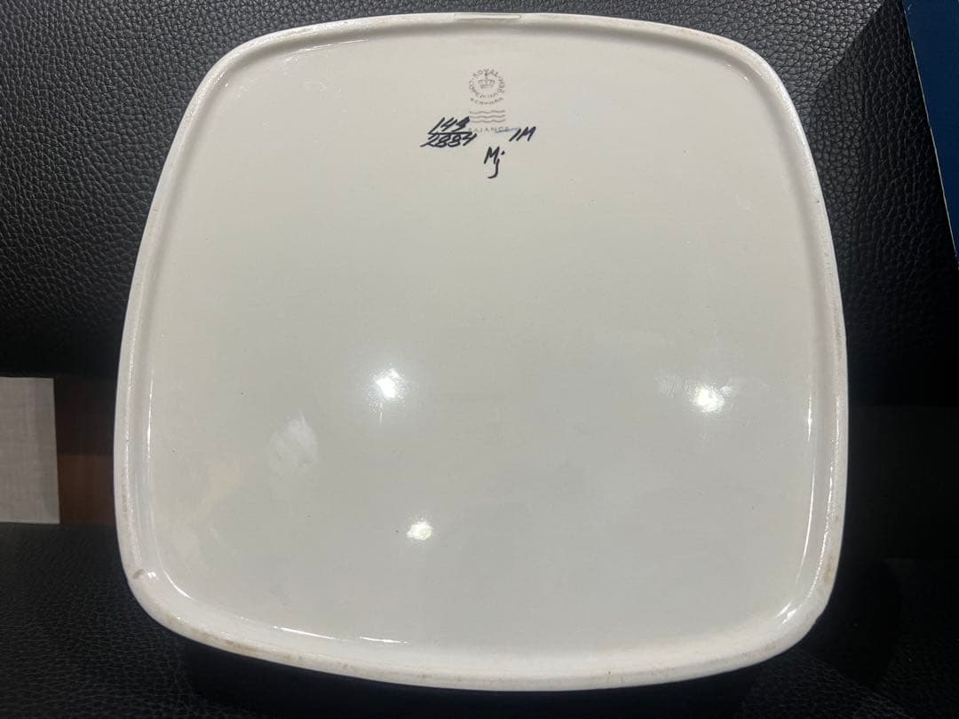 箱有 ロイヤルコペンハーゲン テネラ 鳥 スクエアプレート アルミニア 北欧雑貨