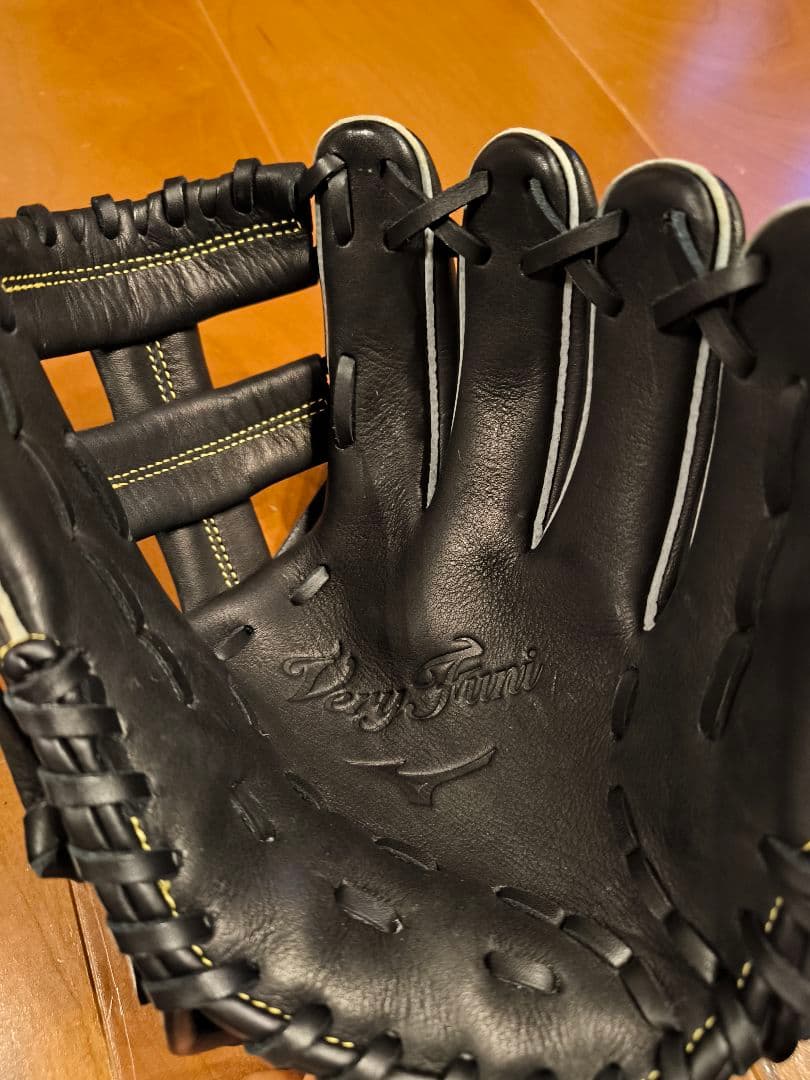 Mizuno グローブ 黒