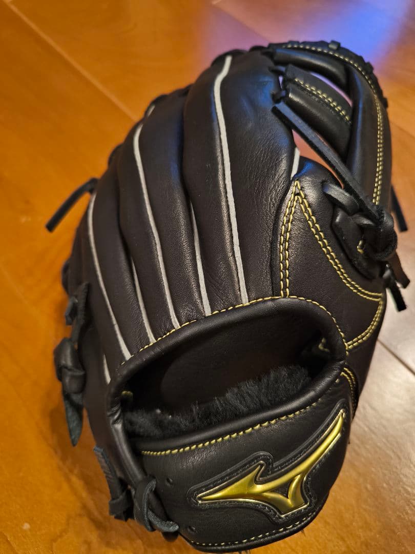 Mizuno グローブ 黒