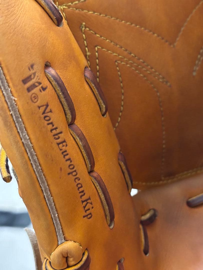 ミズノプロ 硬式 投手用 オーダー MIZUNO ノースヨーロピアンキップ
