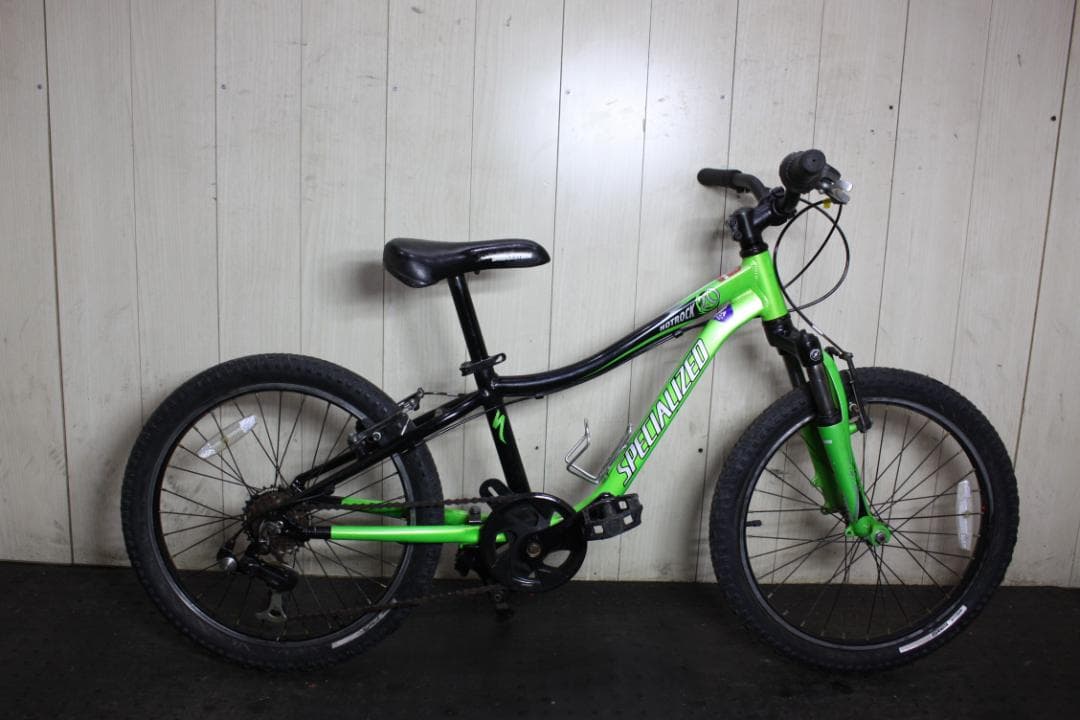 スペシャライズド HOTROCK20 20型 アルミ 6速 本格子供用MTB