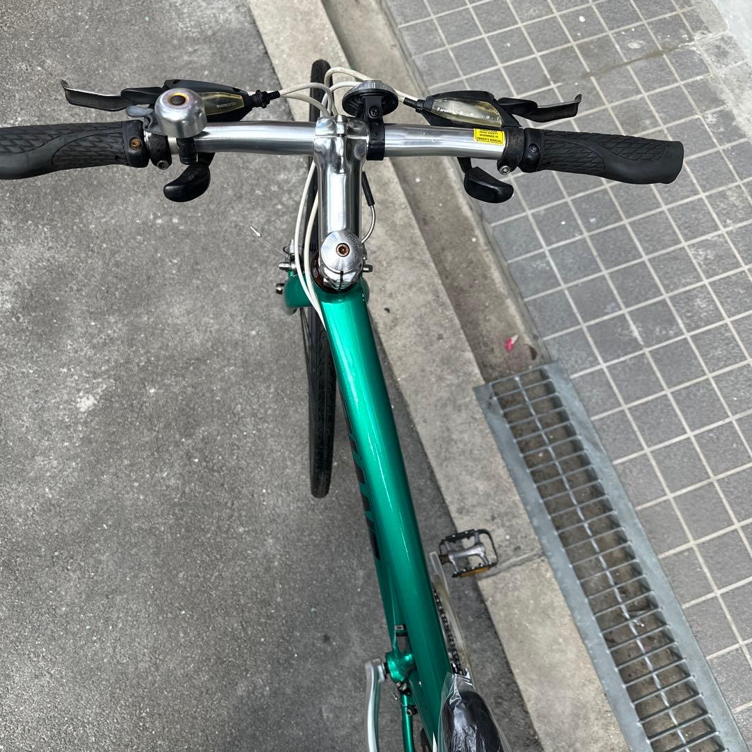 GIANT ESCAPE R3 クロスバイク