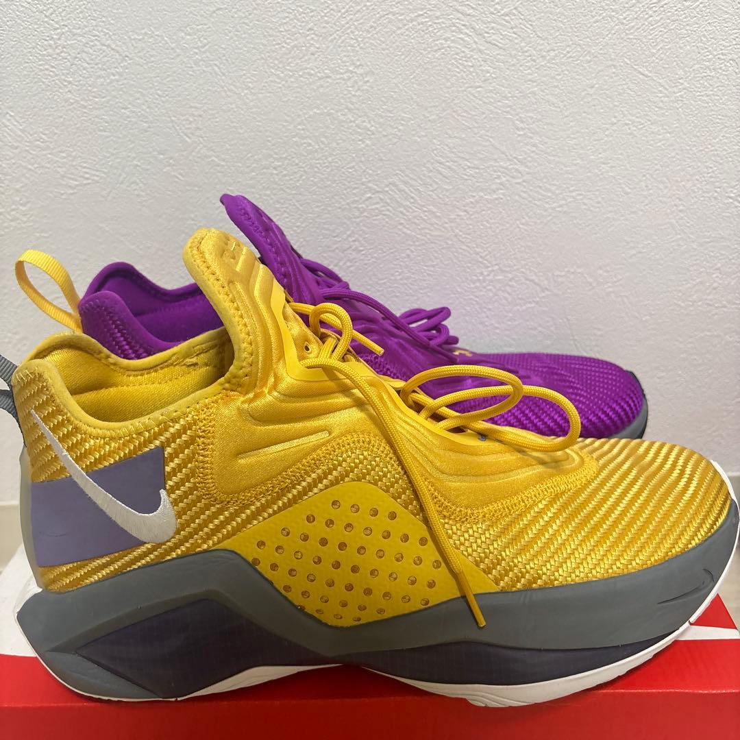 NIKE バスケットシューズ イエロー/パープル