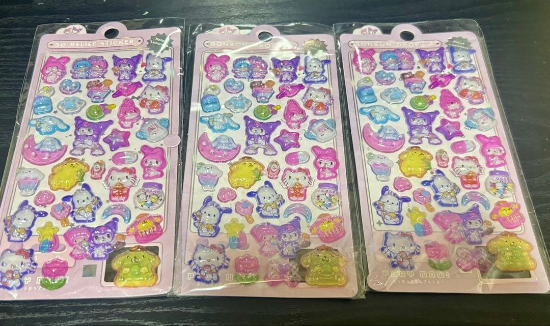 ボンボンドロップシール　シール　サンリオ　ちいかわ　動物　まとめ売り　４８点