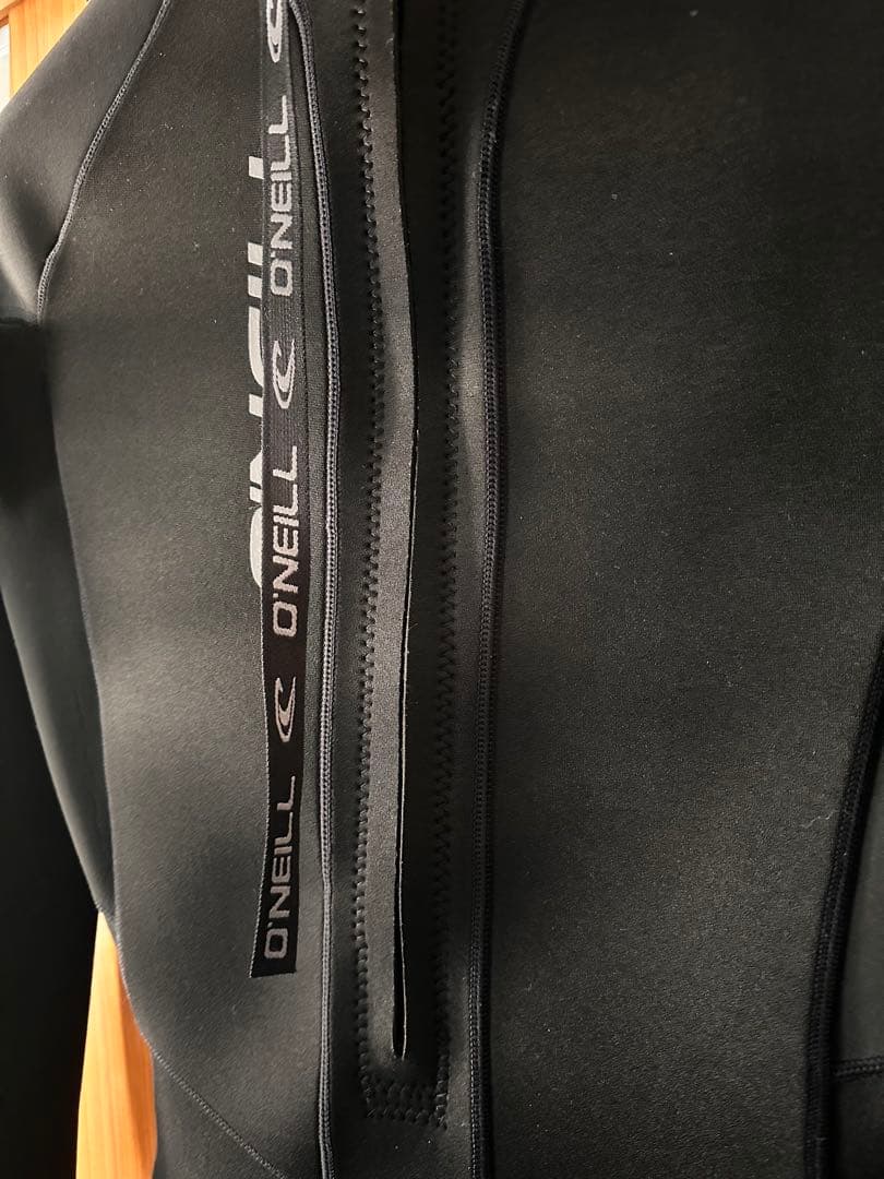 【美品】ONEILL ジャージ フルスーツ Mサイズ