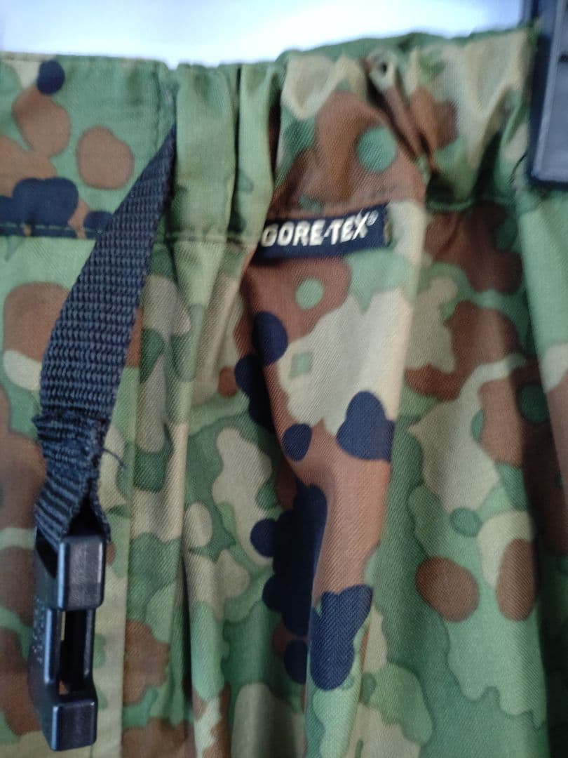 自衛隊戦闘服自衛隊迷彩雨衣上下ゴアテックスカッパレインスーツ防水ジャケット