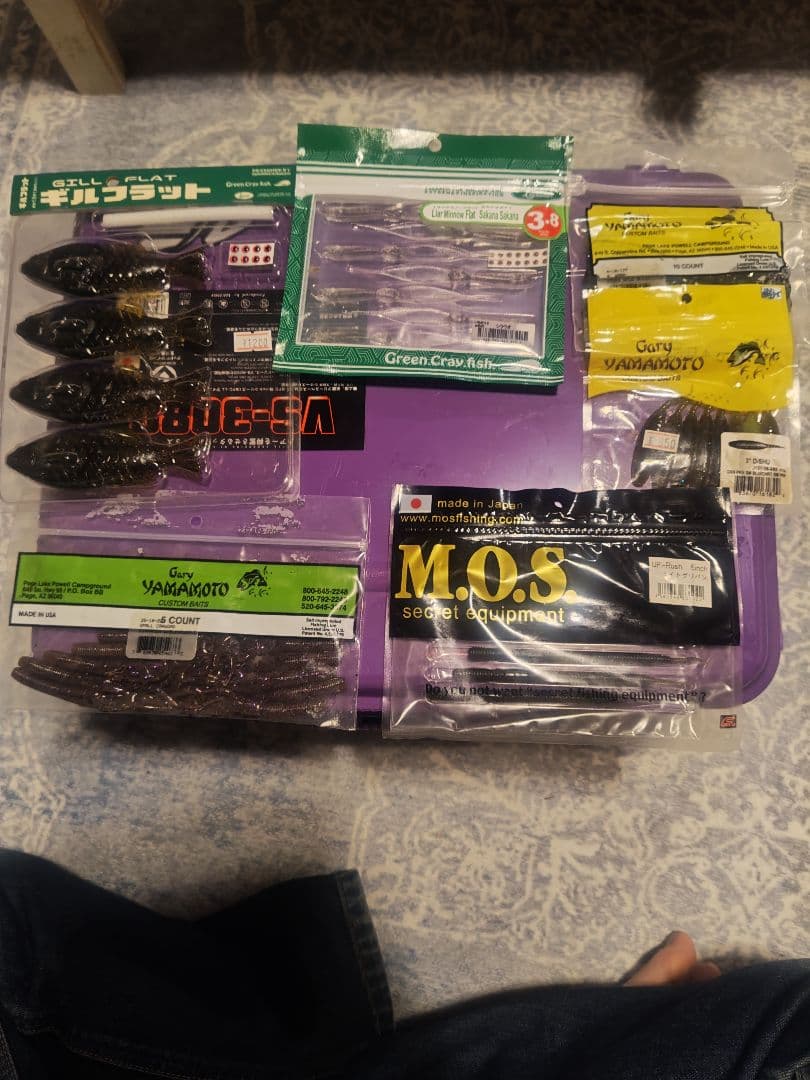 詰め込みセット。★メイホーVS-3080(限定カラー)★ワーム、プラグ盛り沢山★