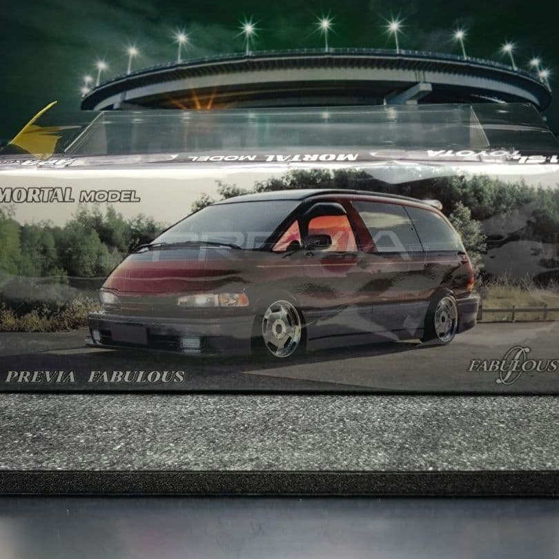 【カスタム品】MORTAL 1/64 トヨタ エスティマ FABULOUS仕様