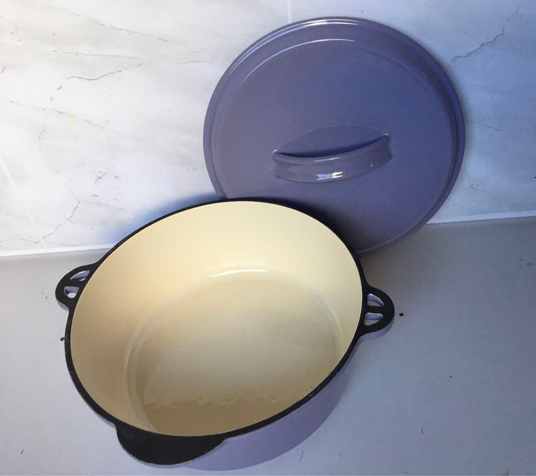 両手 鋳物 ホーロー鍋　20cm