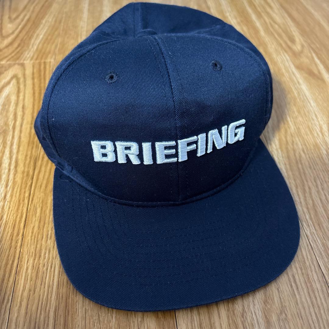 BRIEFING キャップ フラット ホワイト ネイビー BRG251M98