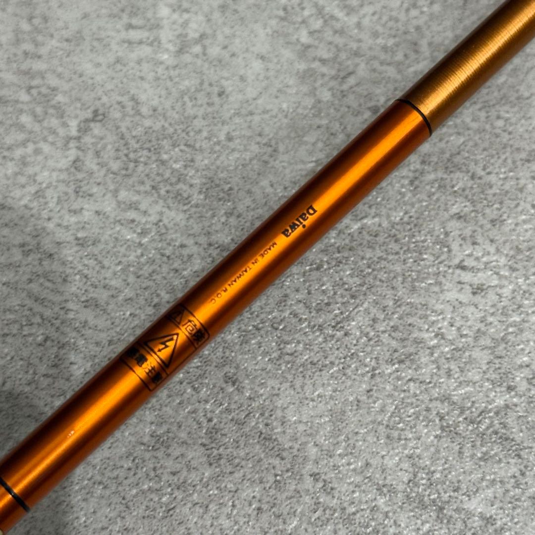 Daiwa 一撃 MIZUKIRI 9尺 ヘラ竿 ヘラブナ