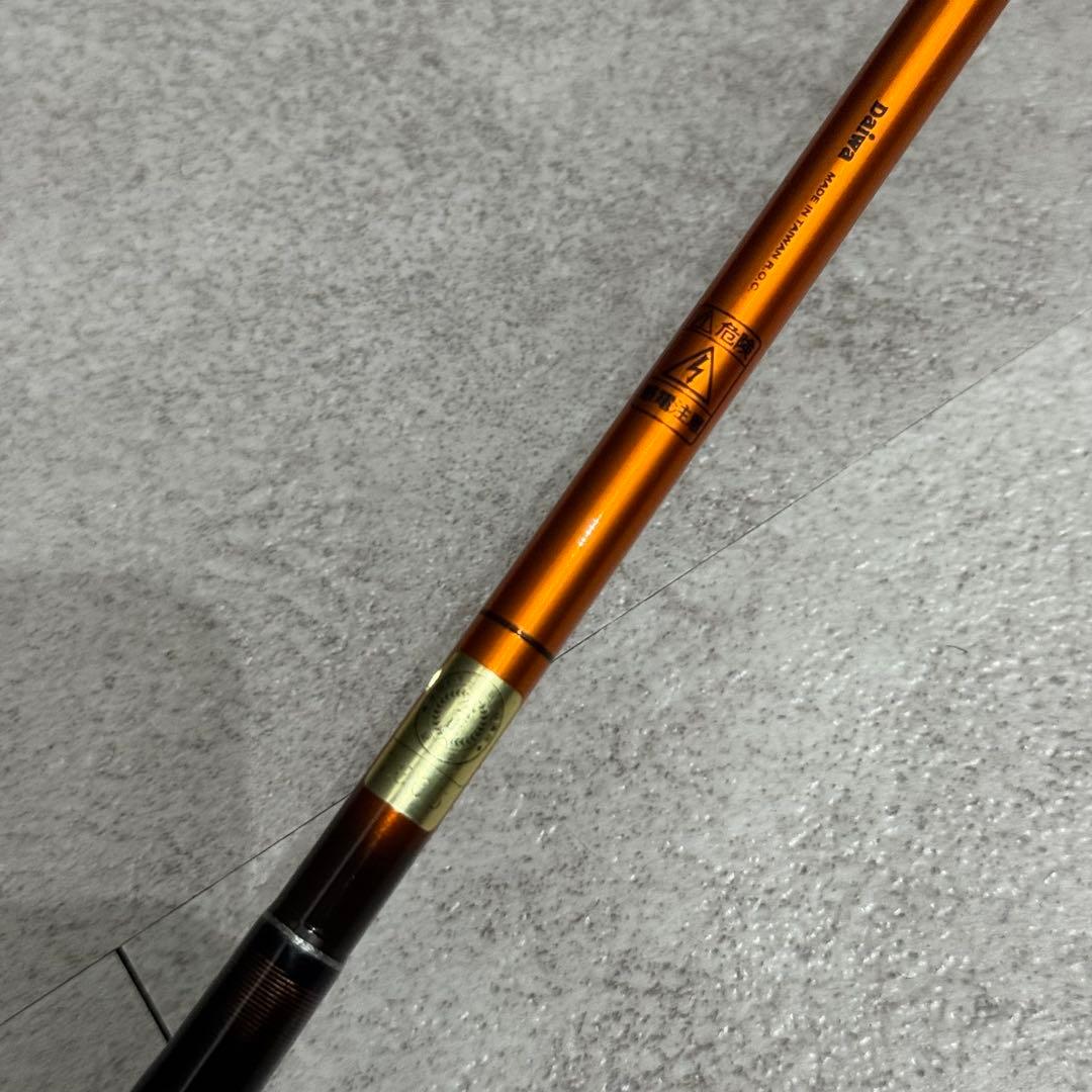 Daiwa 一撃 MIZUKIRI 9尺 ヘラ竿 ヘラブナ