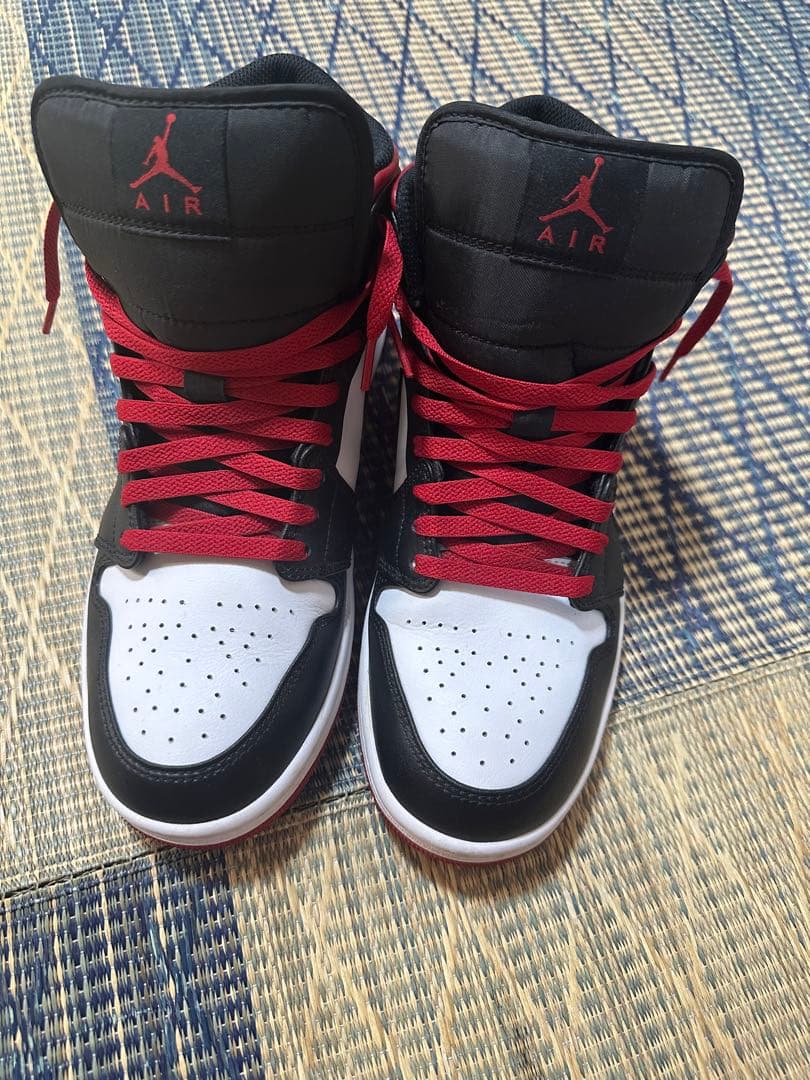 Nike Air Jordan 1 ミッド ジムレッド黒/白/赤